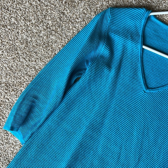 Kettlewell Turquoise Blue 3/4 Length Sleeve Ribbed Sweater - Picture 3 of 3
